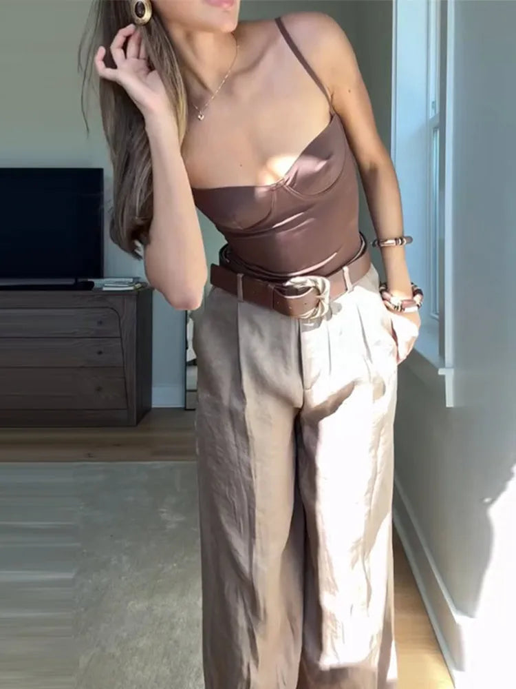 The Sleek Two – Body & Pants in Harmony